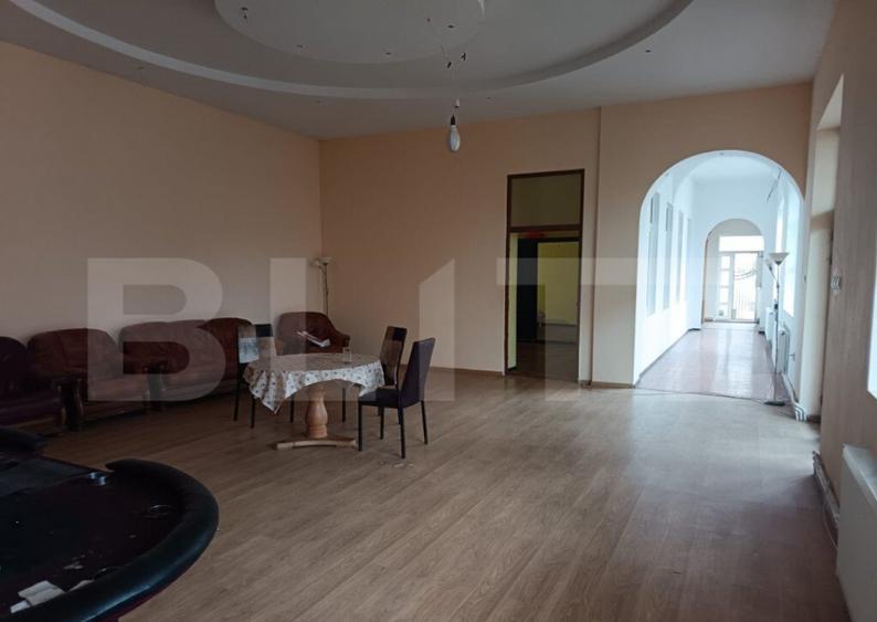 Casa cu 4 camere, 191 mp, zona Centrala, 0% Comision - 14