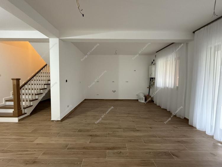 Duplex 5 Camere | 295mp Teren | Str Dunarea-Giroc - 3