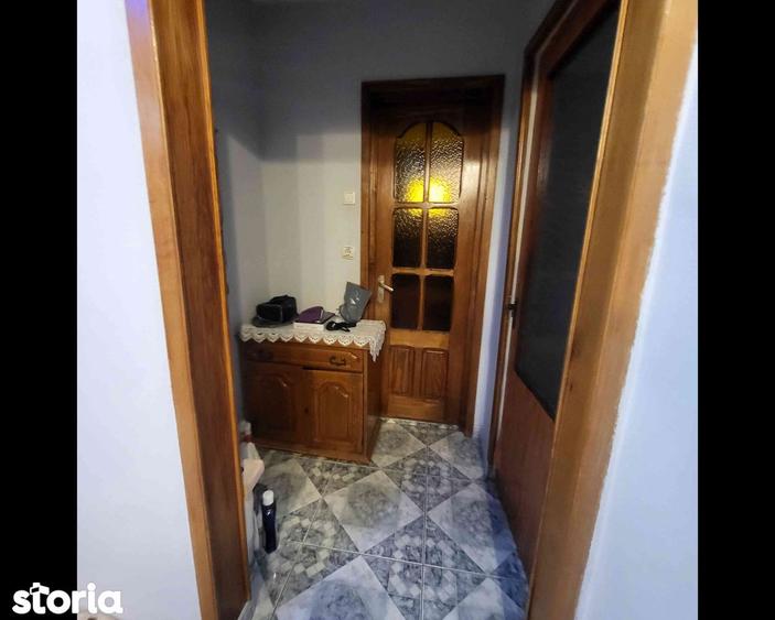 Apartament 3 camere decomandate Nord,Logofat Tautu - 10
