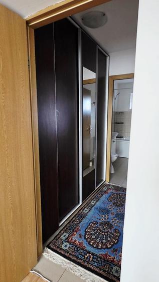 De inchiriat apartament 2 camere, et. 3, zona Hotel - 12