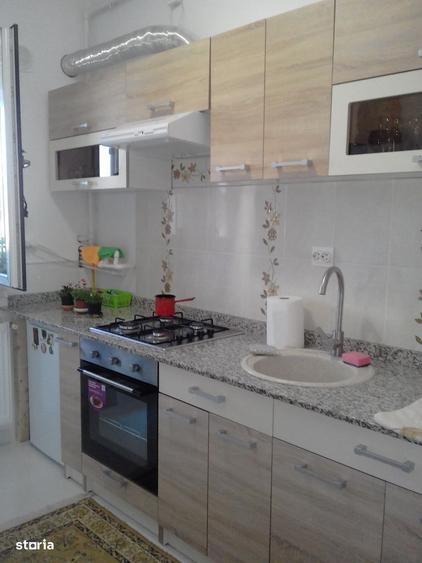 37 mp,total decomandat,etj 2/3,lift,vedere din casa Padurea Rosu -300m - 3