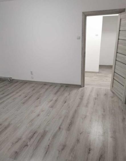 Apartament de 3 camere ( Renovat -Luminos)-Grivitei - 2