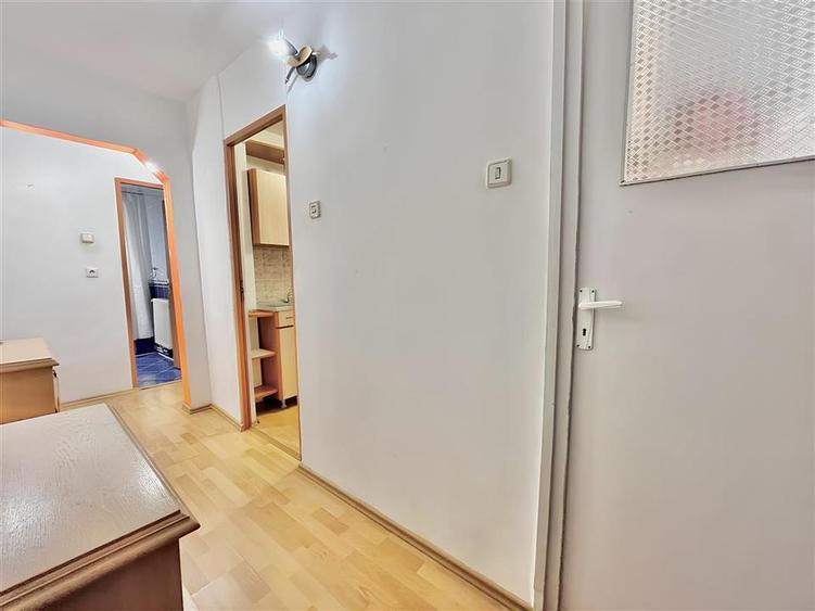 2 Camere Decomandate in Racadau la Etaj Intermediar - 6