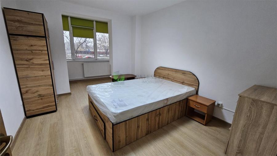 Apartament 3 camere Vlahuta,mobilat-utilat,loc parcare,400 E - 7