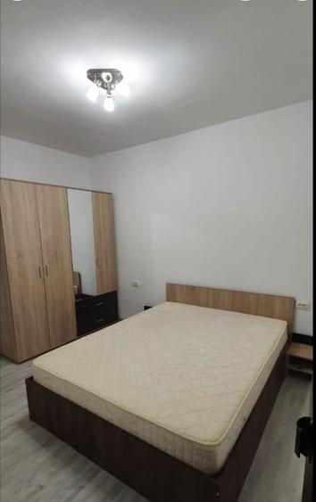 Inchiriez Ap 2 camere - 3