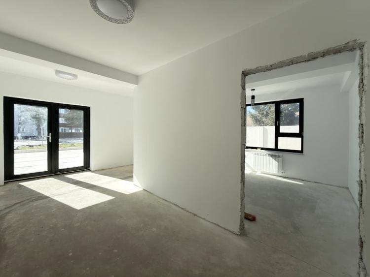 Spațiu comercial de închiriat - Mihail Kogălniceanu - lângă Enigma - 2