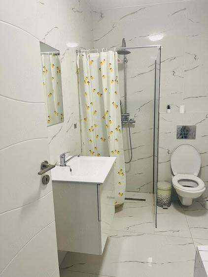 Inchiriez apartament 2 camere cu parcare West Recidense - 2