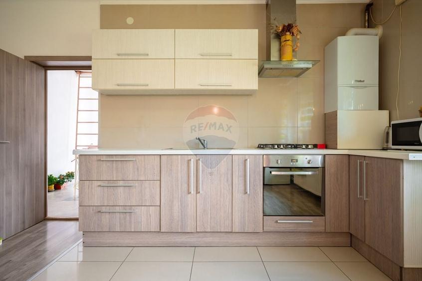 Apartament cu 4 camere la casă | 105 mp Utili | Curte 128 mp - 8