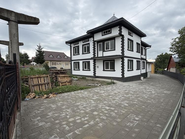 Casă cu 4 camere în Fălticeni