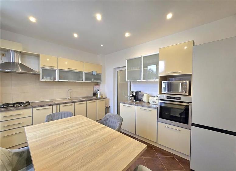 VILA LUX | ZONA BEVERLY HILLS | SANMARTIN | BIHOR - 21