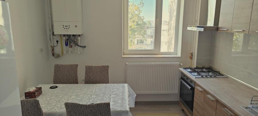 Inchiriere apartament 3 camere - 7