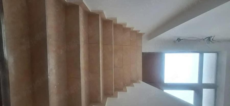 Inchiriez spa?iu comercial ultracentral str. Cuza Voda - 2