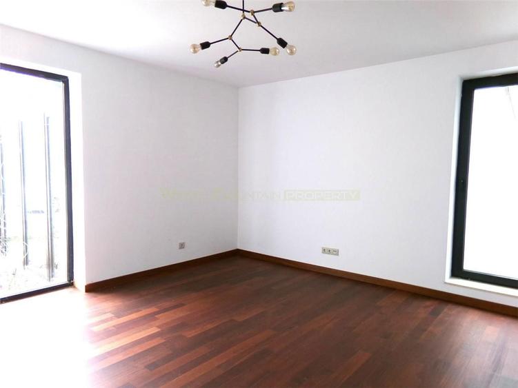 Sinaia, casa 6 camere - 6