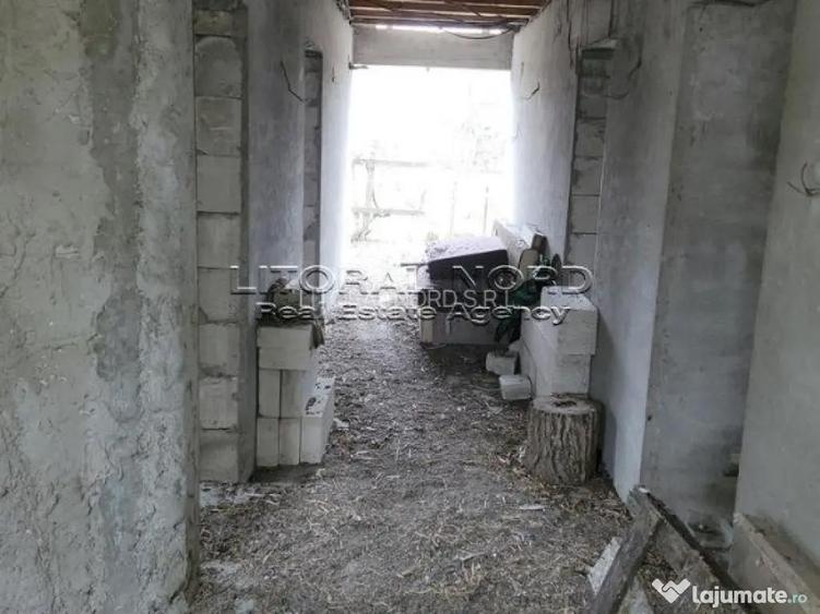 Exclusivitate-Valu lui Traian, P+M, teren 549 mp,front stradal 21,95 m - 5