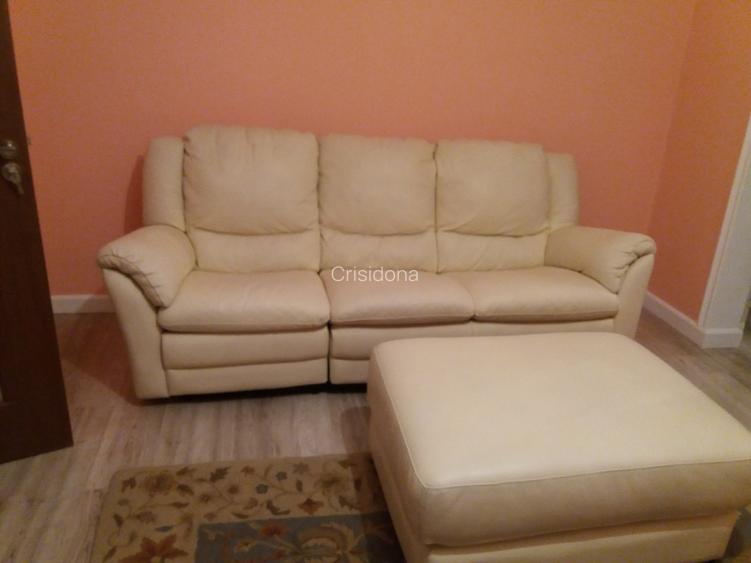 Vand apartament, renovat. Vand apartament, renovat.