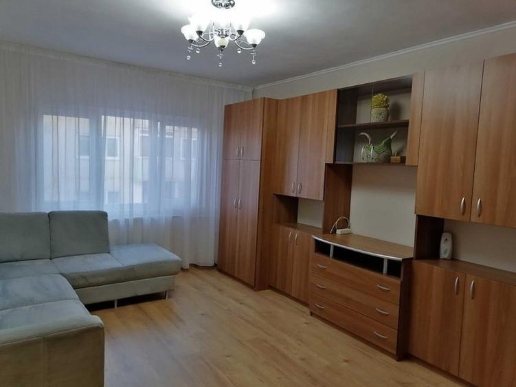 Apartament cu o camera, decomandat - 3
