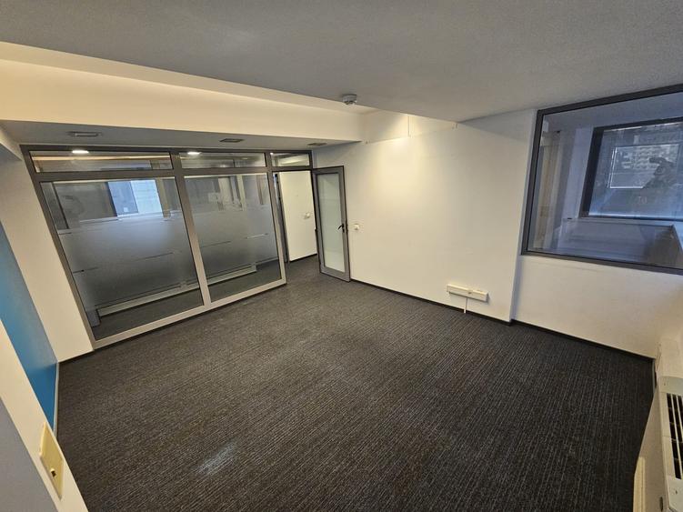 Cladire de birouri Centru-Pallas - 3