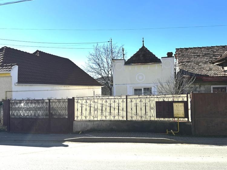 Casa Vanzare Centru Ultracentral 110 mp cu 581 Mp Teren Utilitati Asfalt - 3