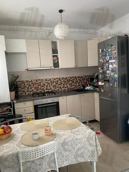 APARTAMENT 3 CAMERE DE VÂNZARE – 130.000 EUR | 61 MP( 71 MP UTIL cu balcon) - 13