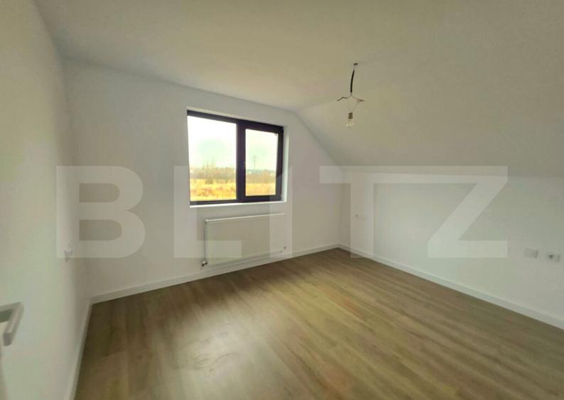 Casa de vanzare, 150 mp, zona Est - 16