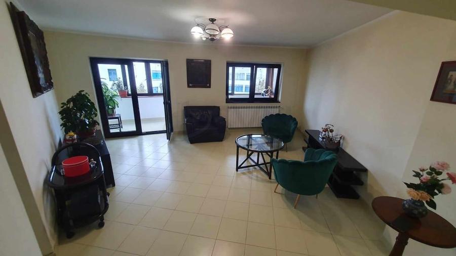 REA1017341 Apartament 3 camere Vanzare Unirii - 1