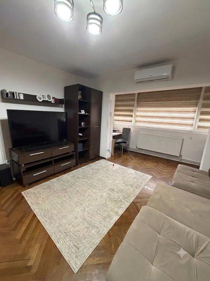 Apartament cu 2 camere semidecomandat în Simion Bărnuțiu