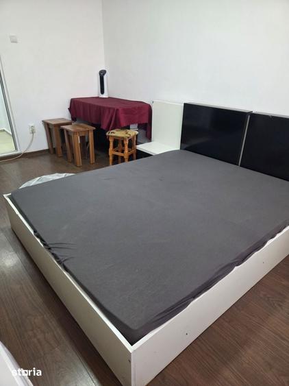 Garsonieră în Micro 13