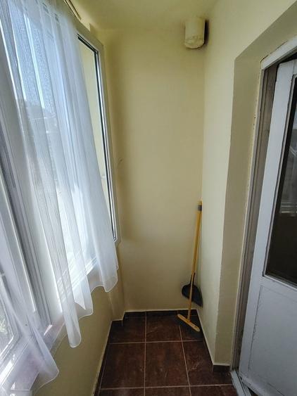 Inchiriez apartament 2 camere - 7