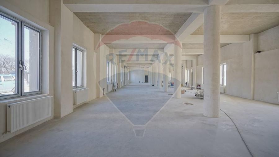COMISION 0 | Hala moderna si incalzita | curte betonata | 2 niveluri | - 5