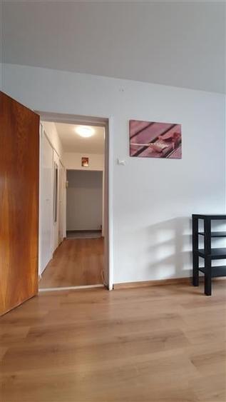 Apartament 2 camere decomandat, zona Titan - 1