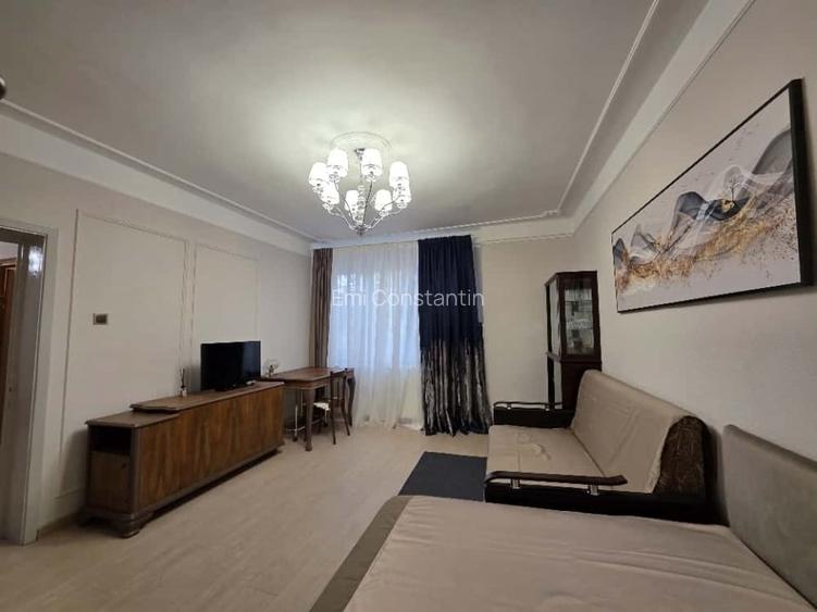 Tudor Vladimirescu-2 Camere Decomandat 50mp-renovat