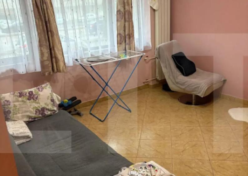 De vanzare - apartament 3 camere Giule?ti - 14