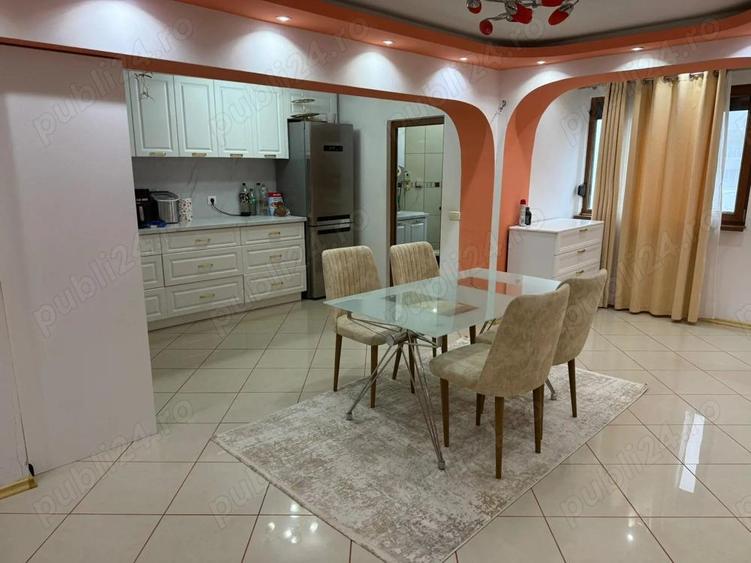 Apartament DEOSEBIT 100Mp str 1848 -MOISIL - 12