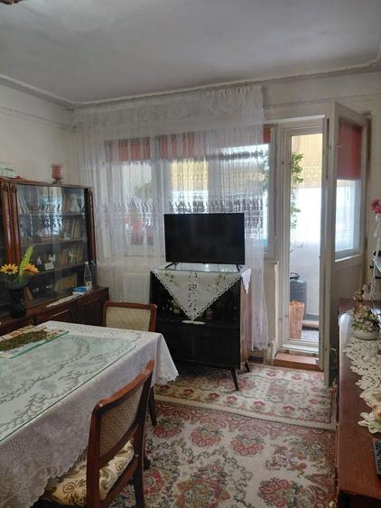 Vand apartament 2 camere semidecomandat - 7