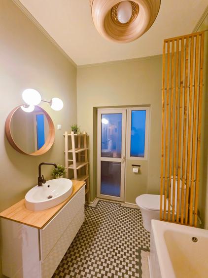 Garsoniera Pache - str. Kiritescu, et 1/3, balcon, supr. 31 mp, centrala proprie - 20