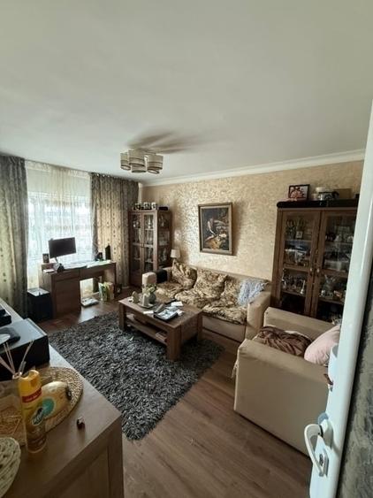 3 camere-Centru- Gara- 72 mp- etaj 6- 167000 euro - 1