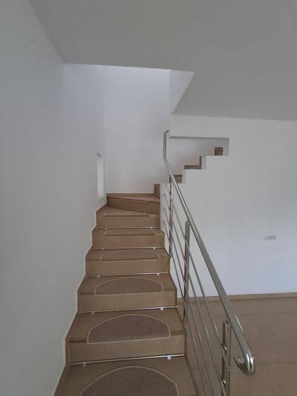 CASA LA CHEIE ! GATA DE MUTARE - 11