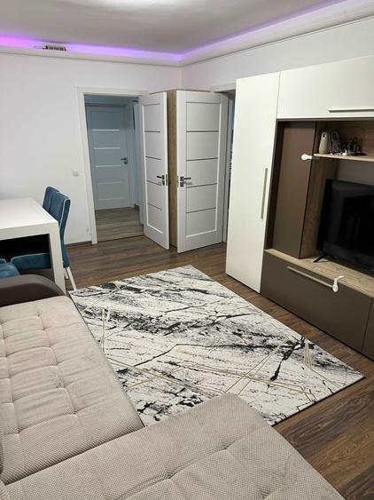 De vanzare apartament 3 camere decomandate - 8