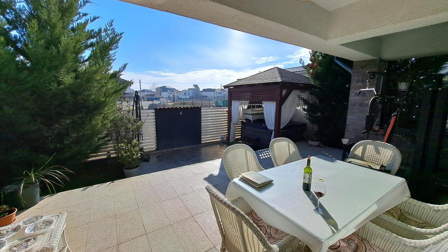 VILA INDIVIDUALA LUX - 49