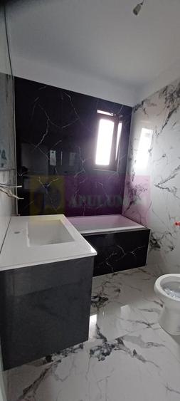 Sabareni, casa noua, 3 camere, 2 bai, bucatarie, terasa, pivnita - 5