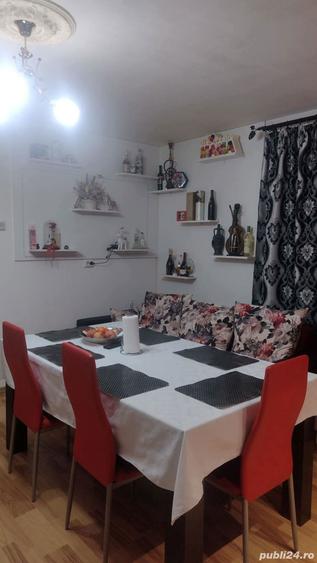 Vand apartament 3 camere mobilat cu parcare - 9