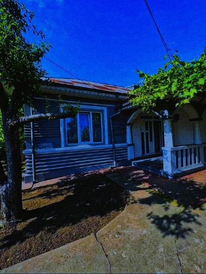 Casă de vânzare  cu teren, TECUCI!! - 3