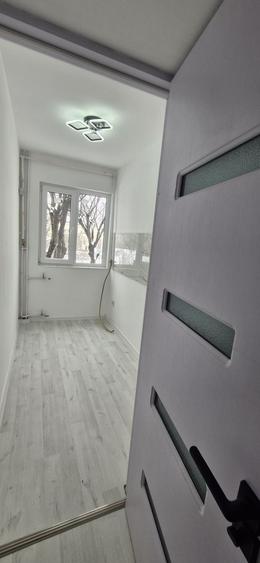 Vand apartament 2 camere - 4