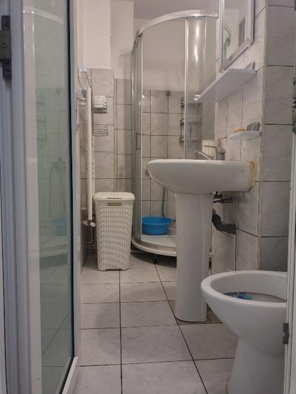 Garsonieră de închiriat  - 6