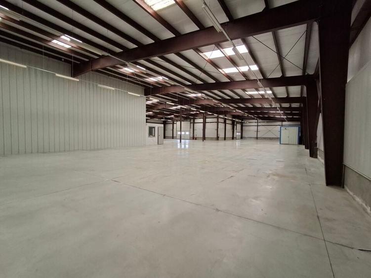 Hala productie /depozitare si birouri Branesti - Makita - 14