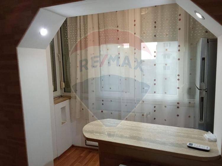 Apartament cu 1 camere de vânzare în zona Confectii - 9
