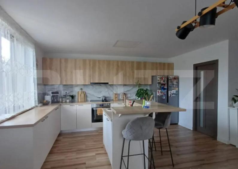 Casa individuala 338 mp, teren 1400 mp, in Mihai Viteazu - 7