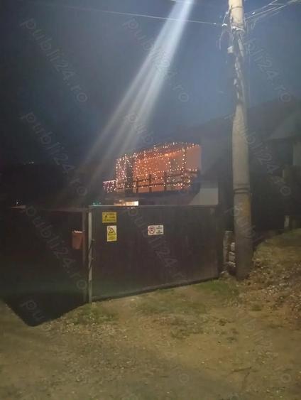 Casa renovata cu piscina ?i vedere superba spre Straja - 10