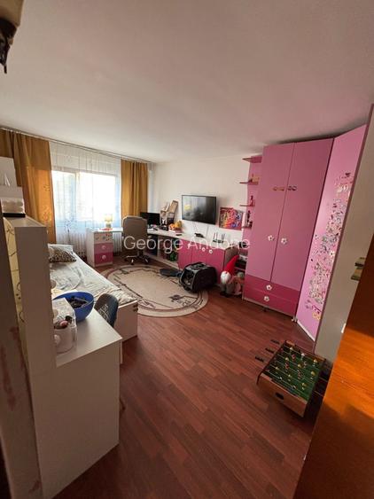 Apartament 3 camere Nicolina 2, decomandat, mobilat ,utilat