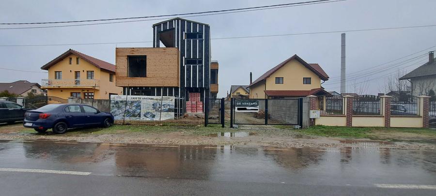 Ansamblu imobiliar 12 case Tg. Jiu - 5